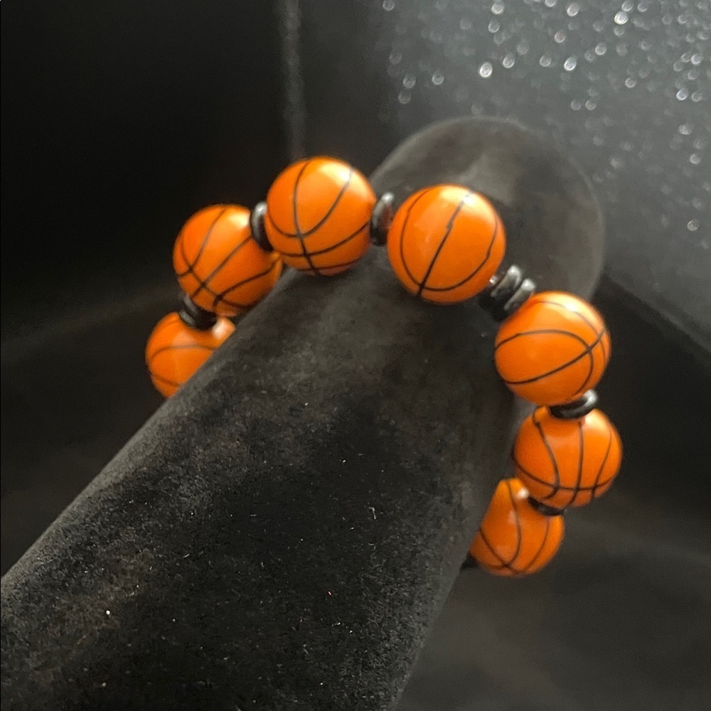 Plunder Design Fashion Jewelry Got Game Basketball Elastic Bracelet NWOT - Picture 6 of 7